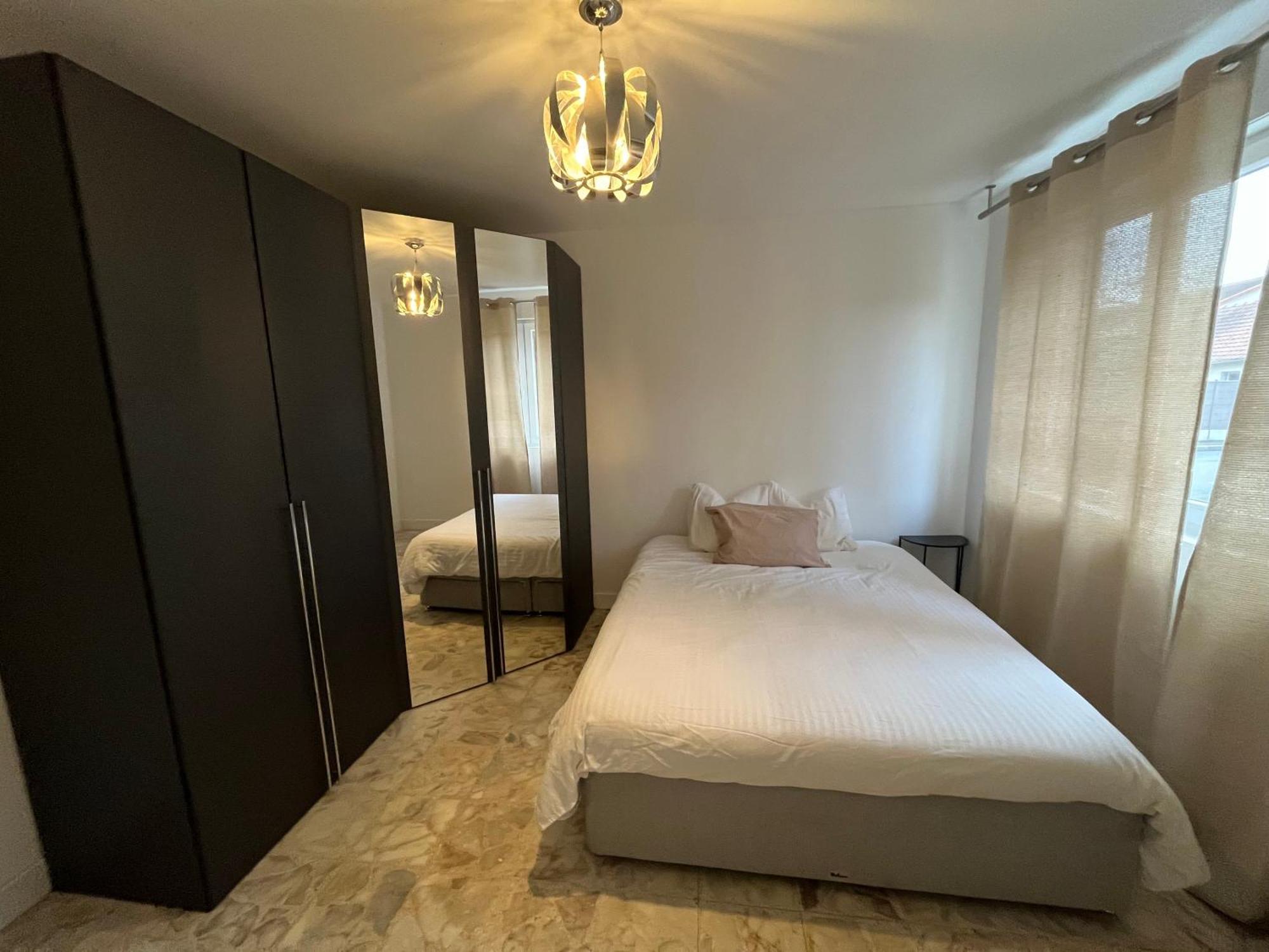 Apartamento Loge Zen Châteauroux Exterior foto